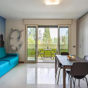 Appartement Maciachini, Zona Isola, Milan